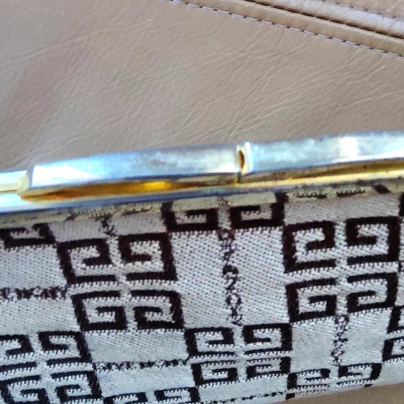 Givenchy Clutch - Picture 6 of 13